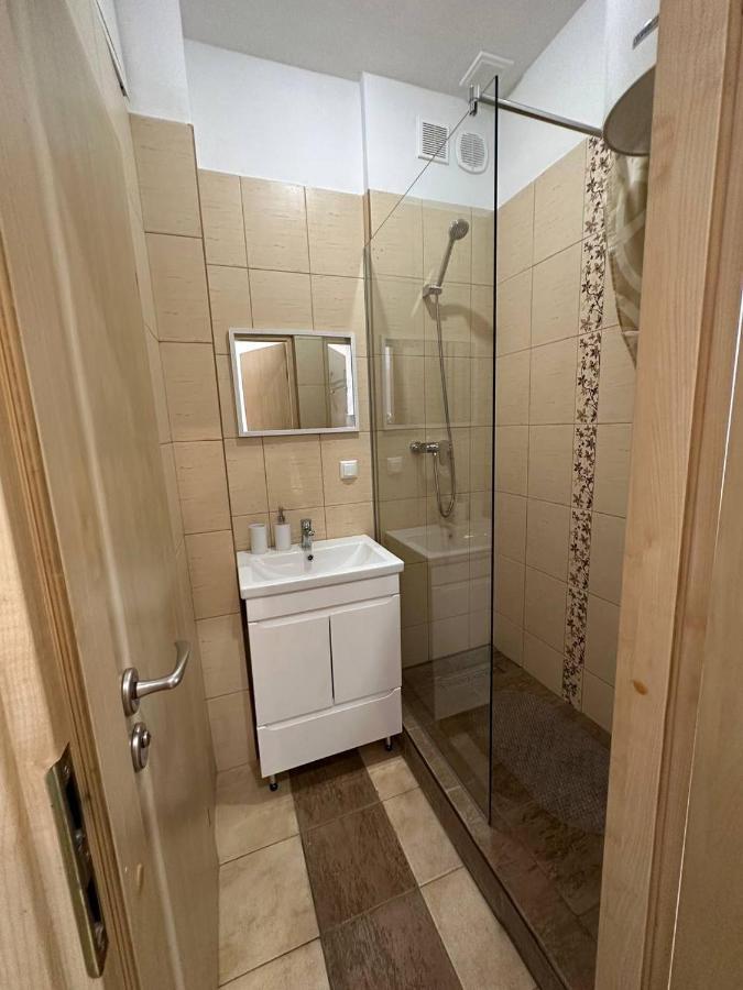Apartaments Simsim Lviv Exterior foto